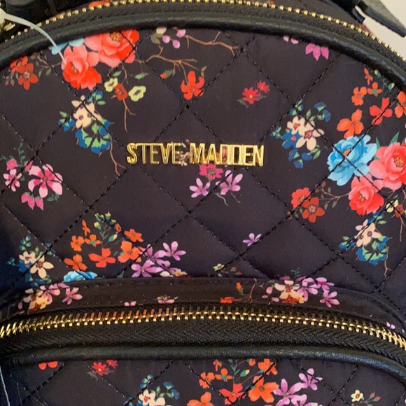Steve Madden Black/Multi BBLOGO Backpack - Picture 7 of 10